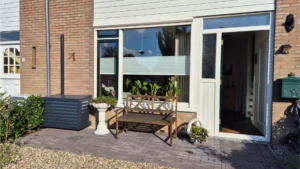 onderhoudsvrije airco omkasting bij een woonhuis in tricht